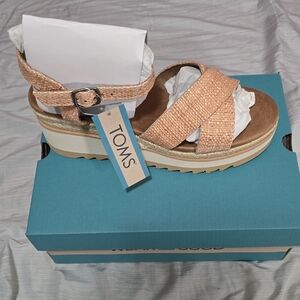 Toms Women's Tan Platform Sandals